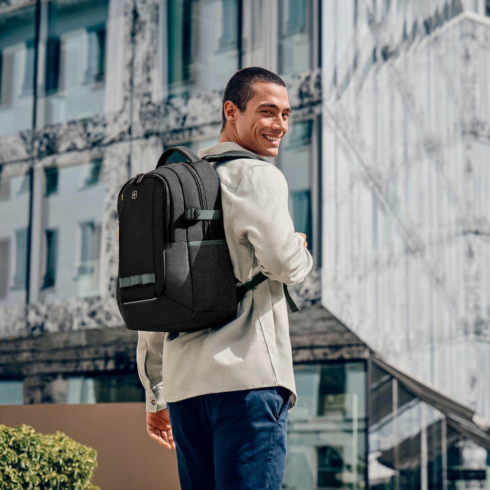 16 Zoll Laptop-Rucksack mit Tablet-Fach