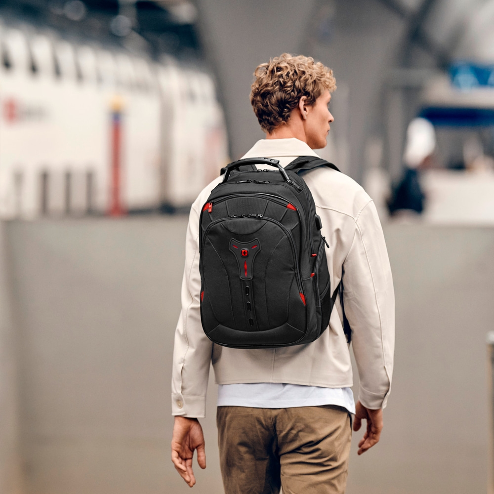 14-16 inch laptop backpack with tablet compartment