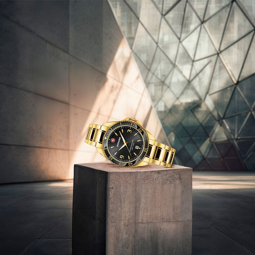 Herrenuhr schwarz-gold Ø 40 mm